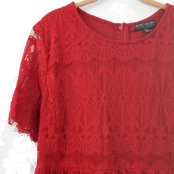 🔸️SOLD🔸️  Forever 21 Plus Eyelash Lace Dress - Picture 4 of 5